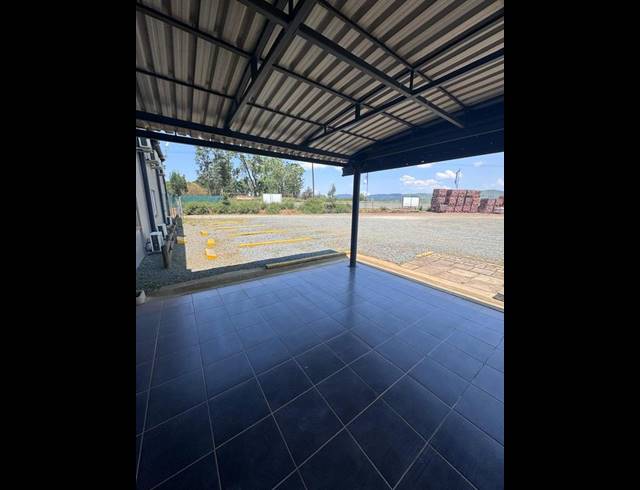 INDUSTRIAL PROPERTY TO RENT IN MERRIVALE